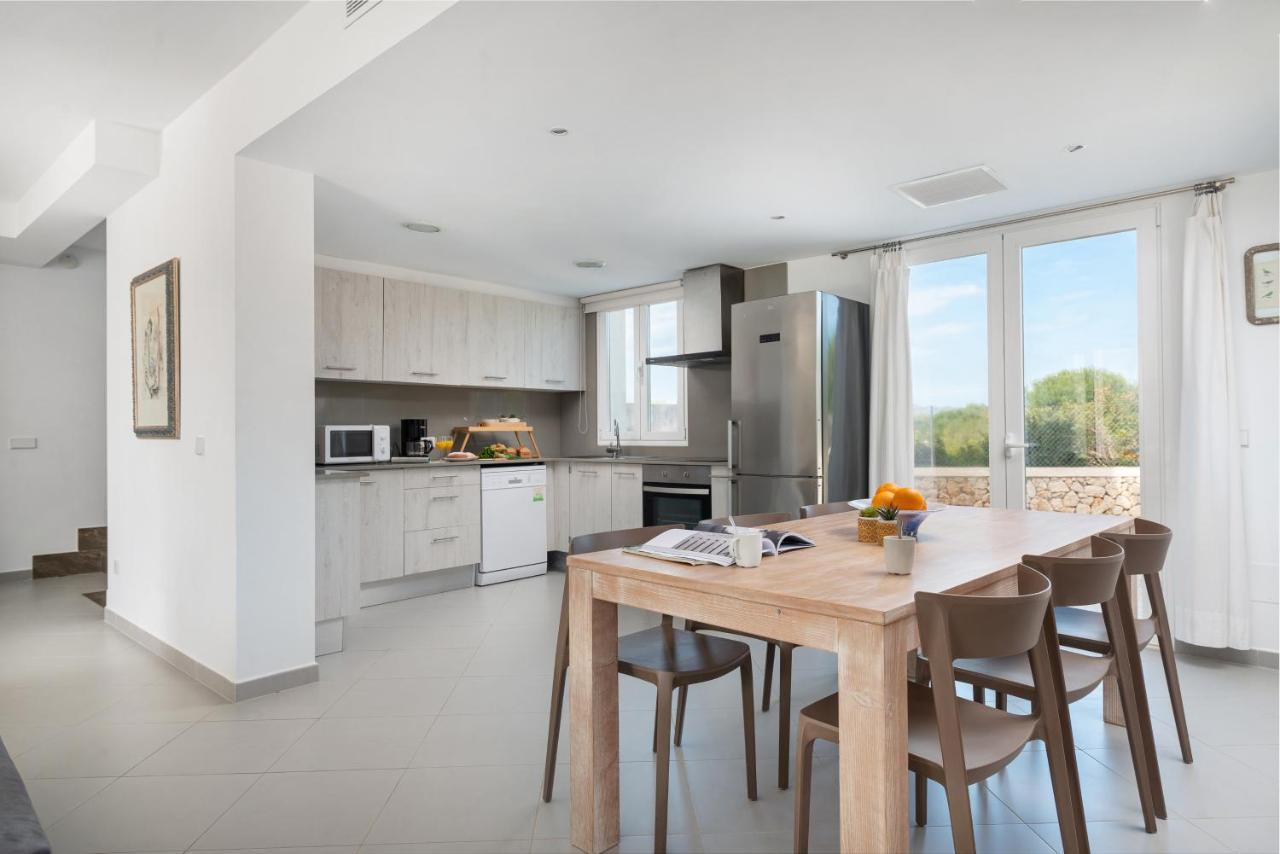 Stunning Marianella Gris, Pool, Bbq, Ac, Free Wifi Сasa de vacaciones Cala D´Or